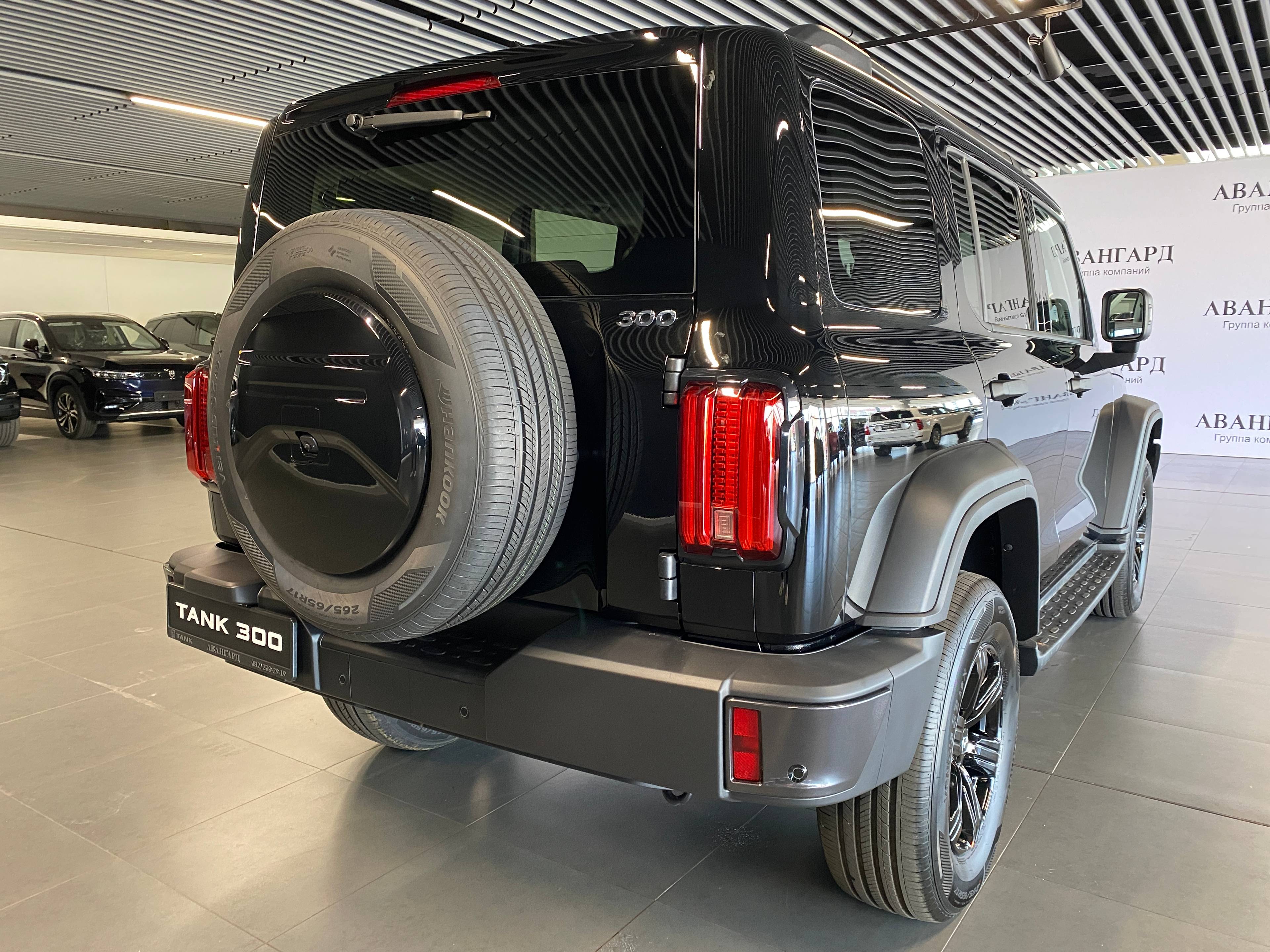 Tank 300 City Premium 2.0 8AT 4WD