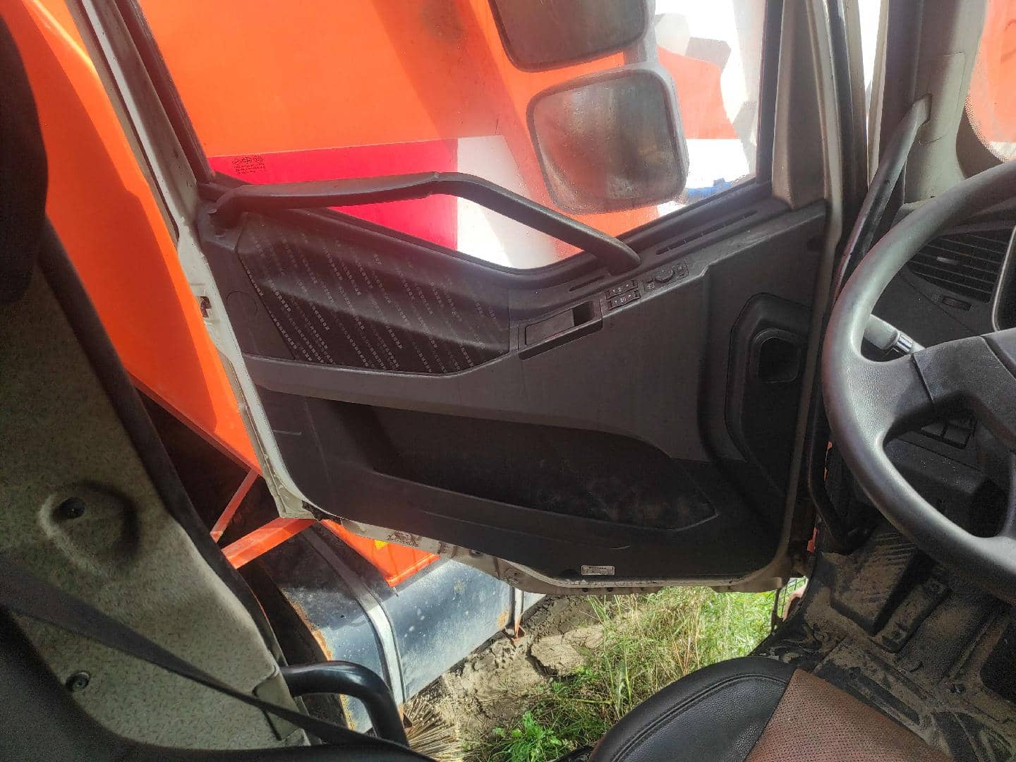 FAW CA3250P66K24L1TE5 6x6,  225 000 км, 2023 года в лизинг