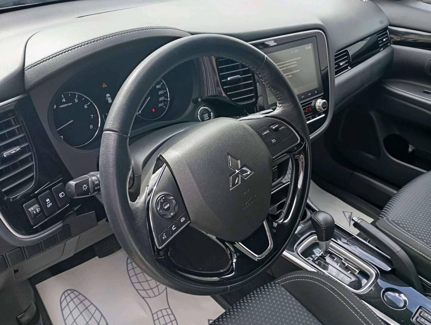Mitsubishi Outlander,  76 465 км, 2022 года в лизинг