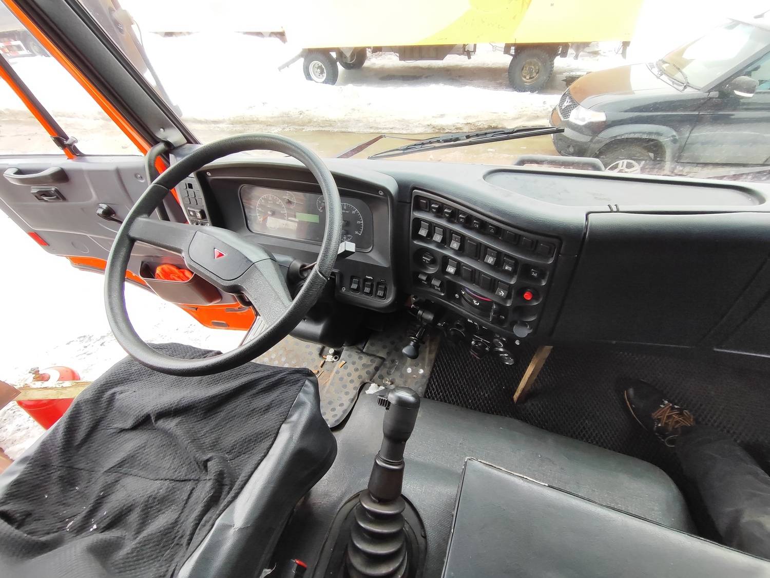 КАМАЗ 53504-50,  80 000 км, 2022 года в лизинг