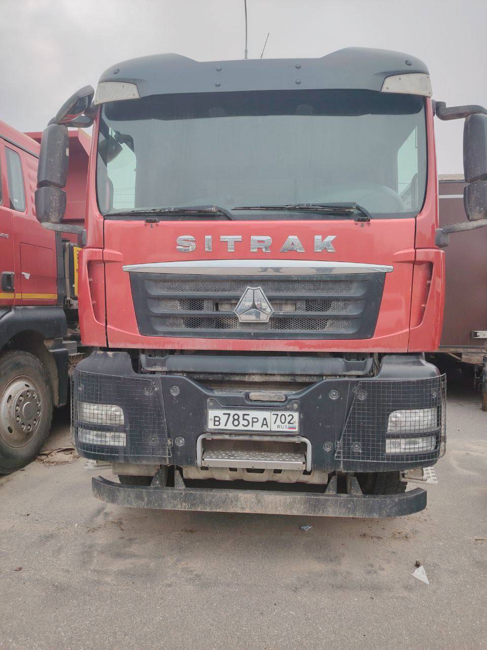 Sitrak ZZ3316V386ME Лот 000000388