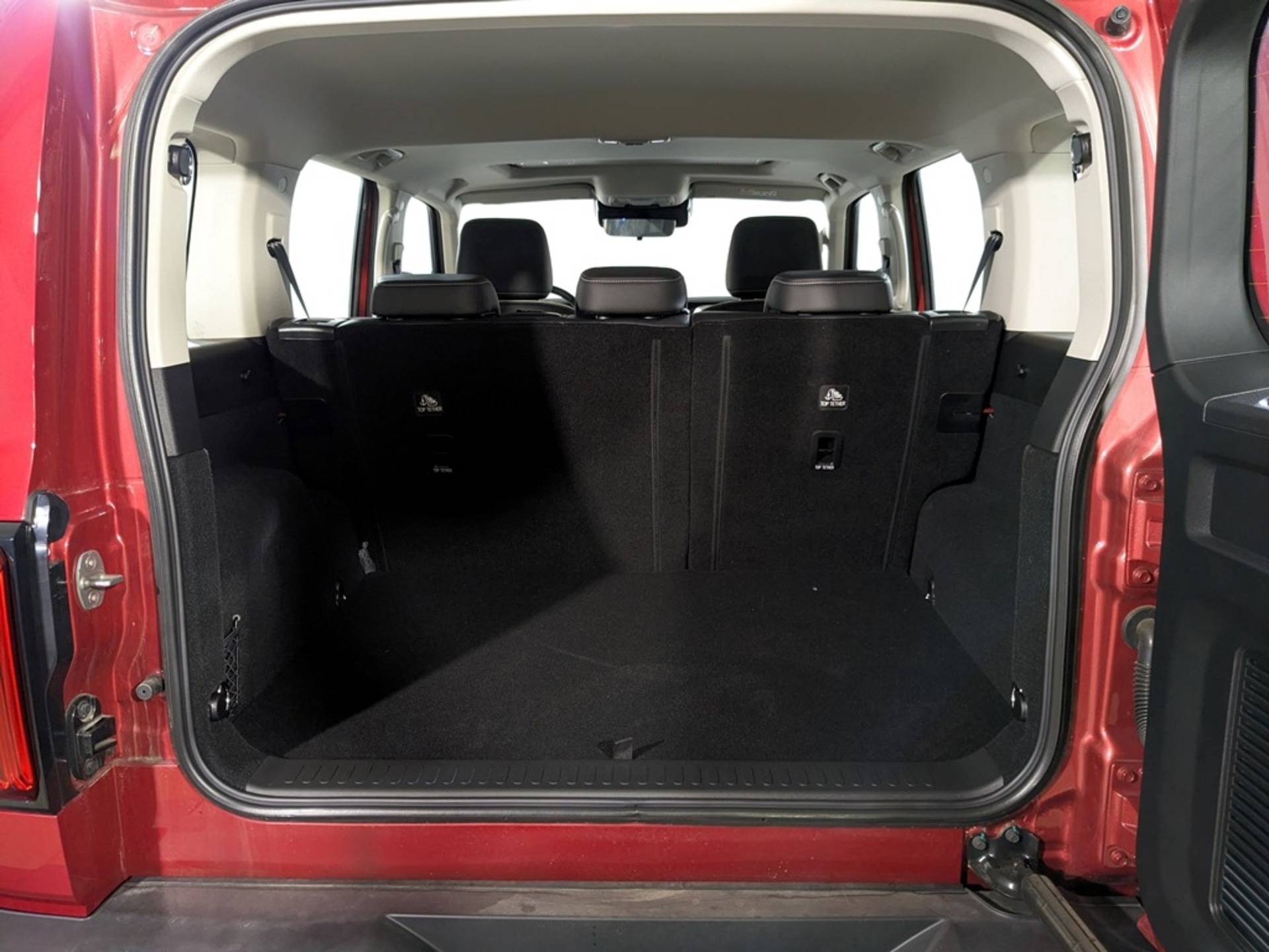 Tank 300 City Adventure 2.0 8AT 4WD