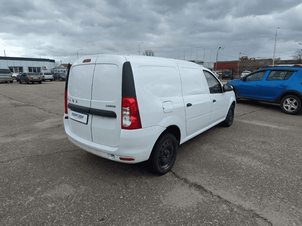 Lada Largus фургон,  74 647 км, 2022 года в лизинг