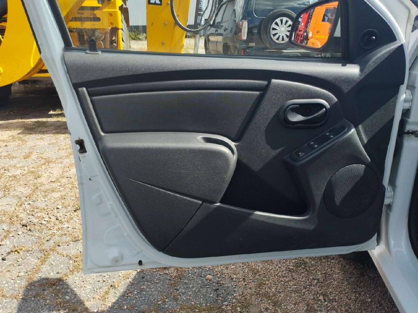 Lada Largus универсал,  55 000 км, 2024 года в лизинг
