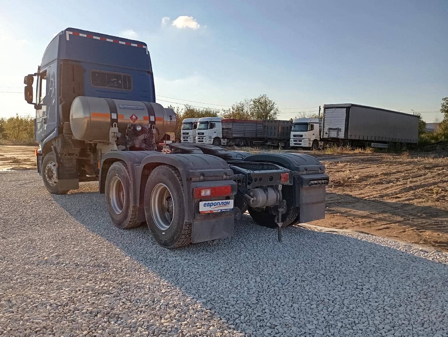 HONGYAN CQ4187HD12381T LNG,  51 757 км, 2023 года в лизинг