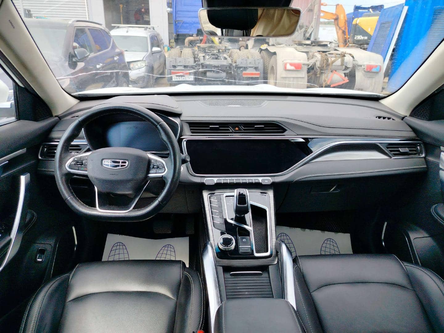 Geely Atlas Pro,  140 987 км, 2022 года в лизинг