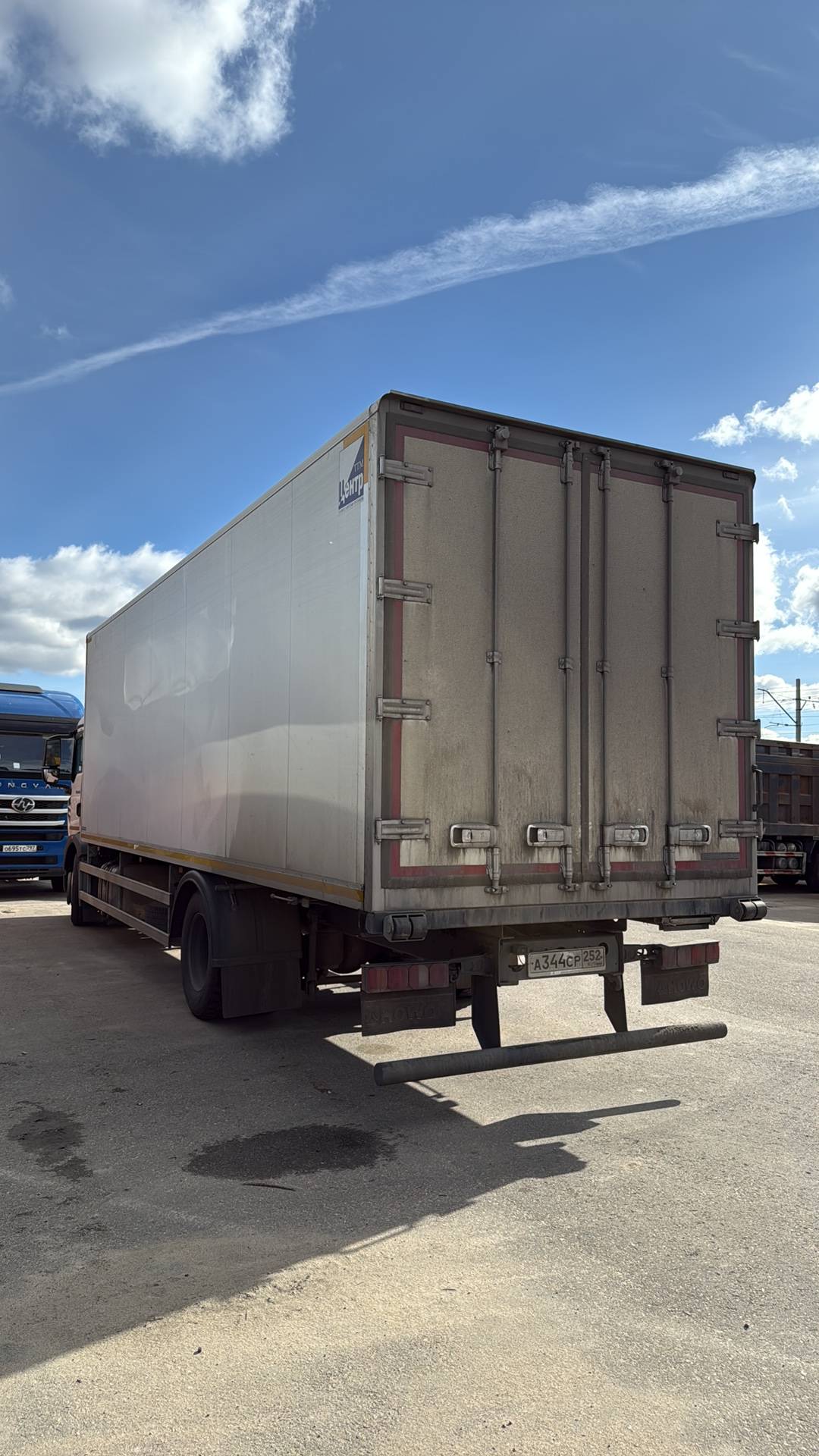 HOWO ZZ1186N621GE1,  222 622 км, 2024 года в лизинг