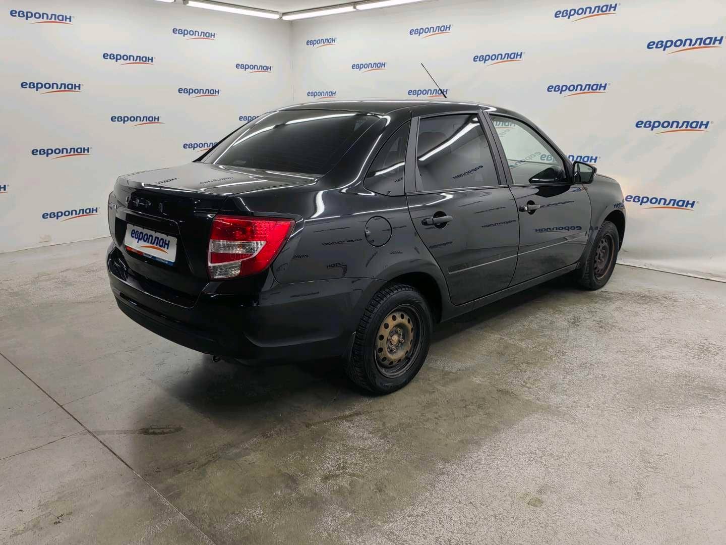 Lada Granta седан,  65 746 км, 2024 года в лизинг