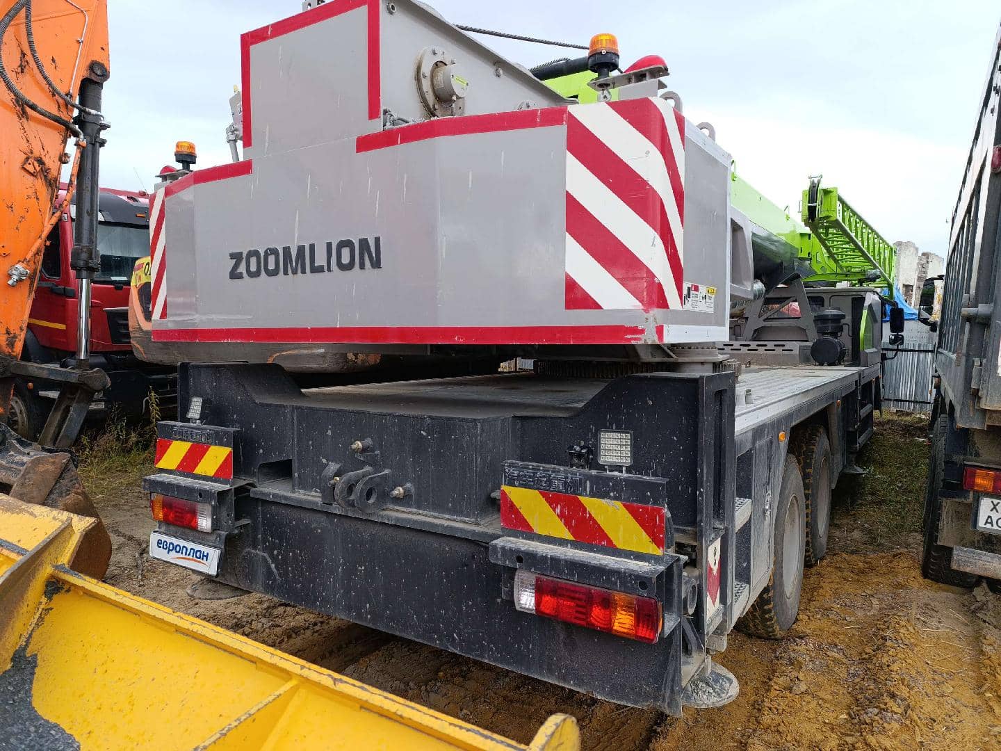 Zoomlion ZTC300V,  9 380 км, 2024 года в лизинг