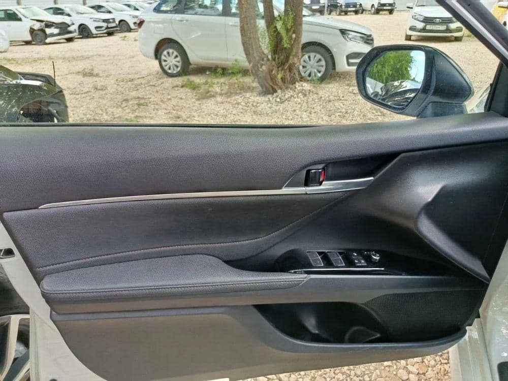 Toyota Camry, 2022 года в лизинг