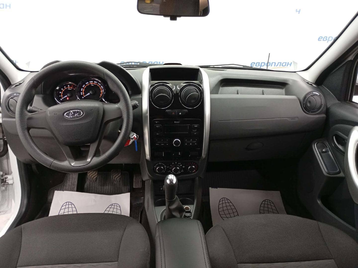 Lada Largus универсал,  17 423 км, 2025 года в лизинг
