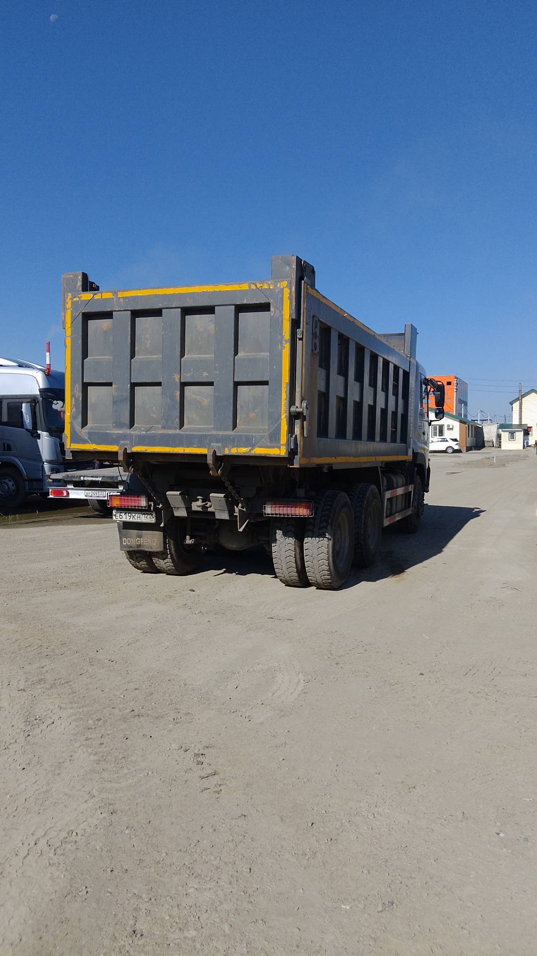 DongFeng DFH 3330 A 80 6x4,  25 634 км, 2023 года в лизинг
