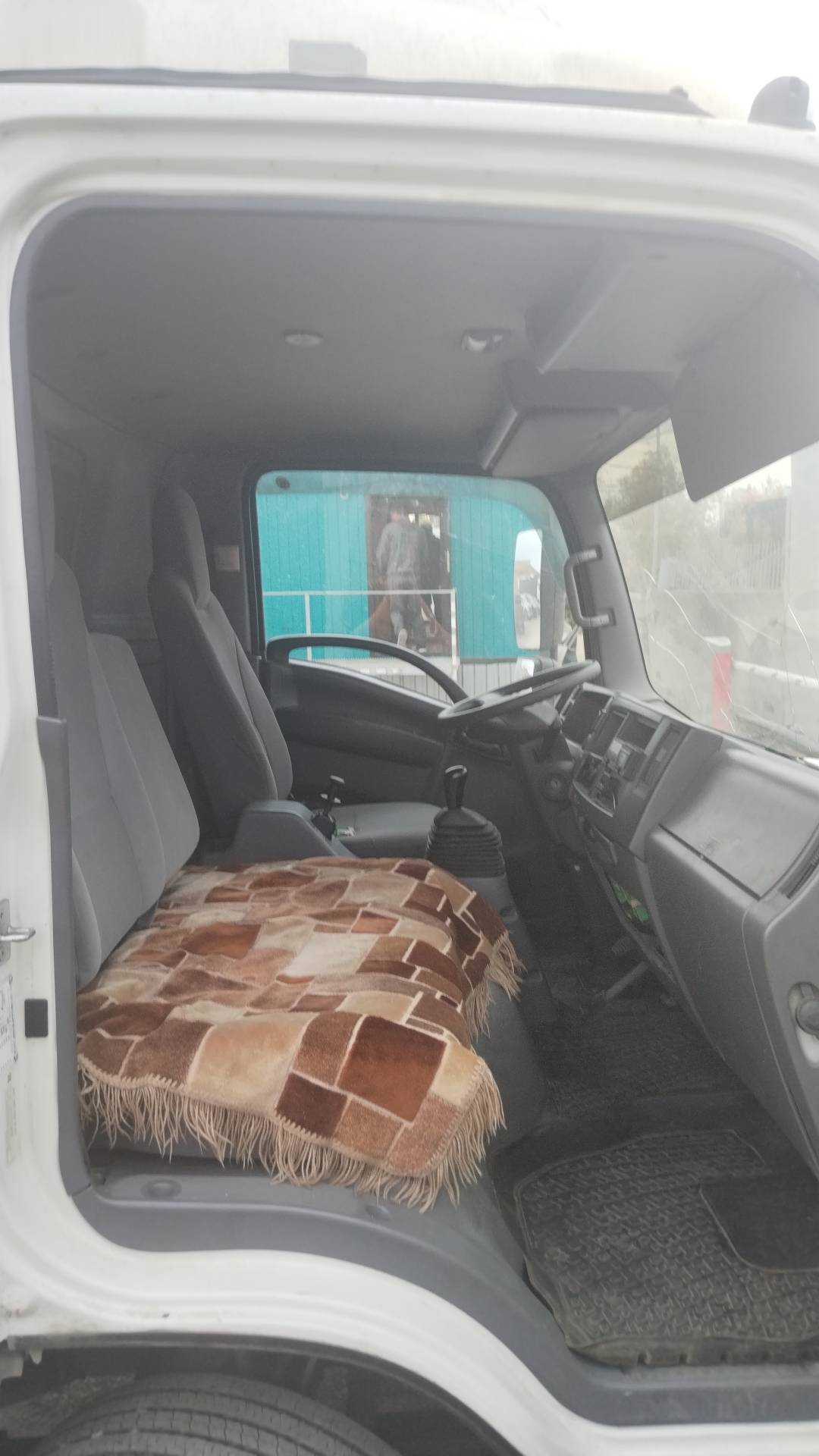 ISUZU NQR90LM,  330 837 км, 2019 года