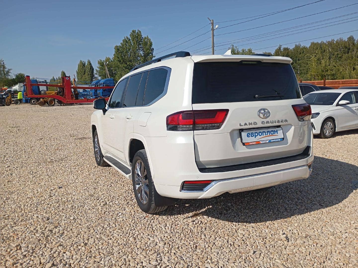 Toyota Land Cruiser 300,  74 139 км, 2024 года в лизинг