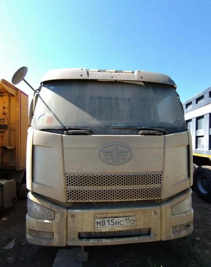 FAW CA3250P66K2T1E5 6х4,  65 000 км, 2022 года в лизинг