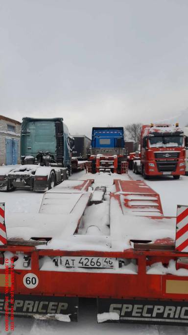 Компания СпецПрицеп Тяжеловоз низкорамный 9942D3