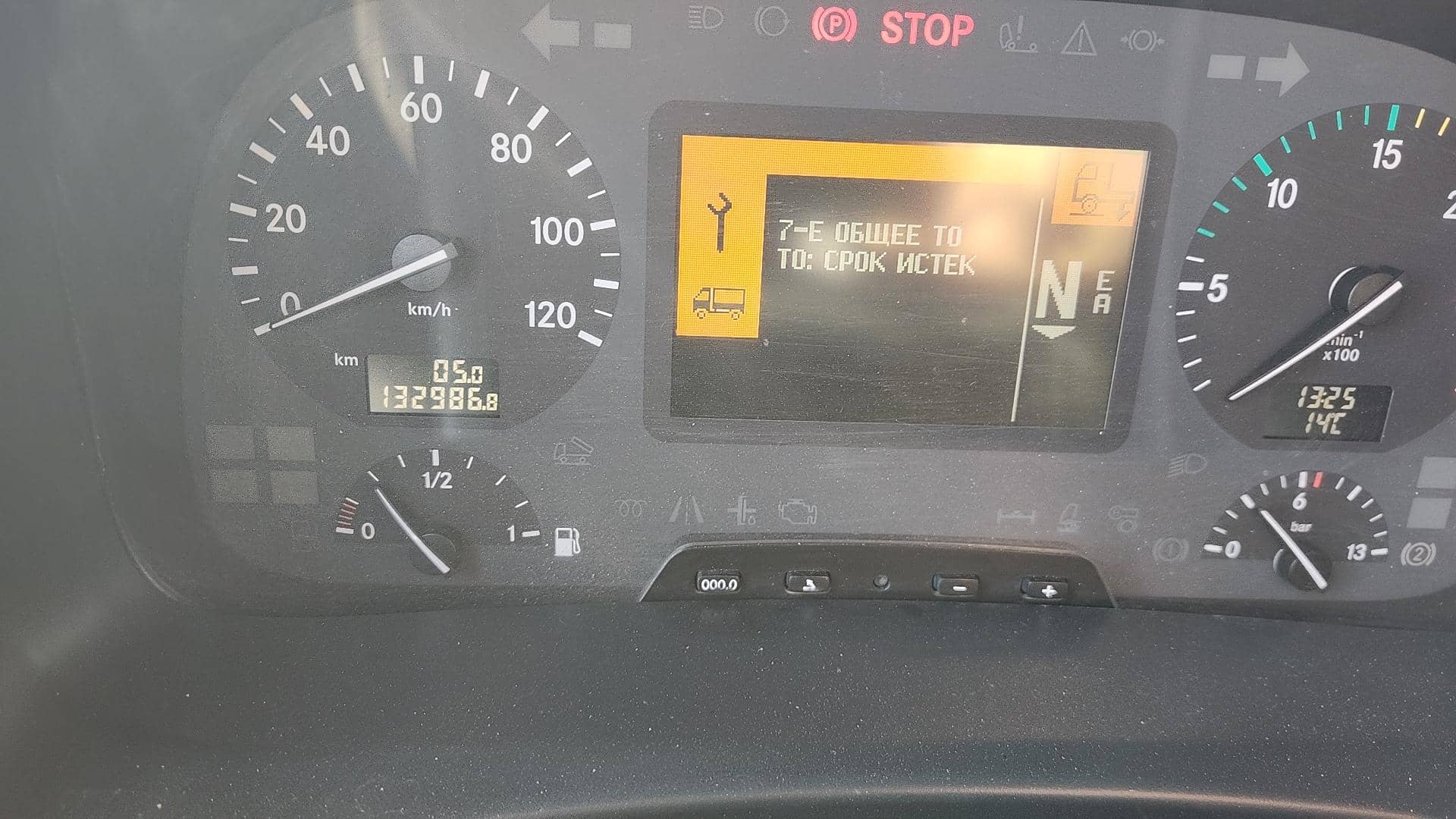 Mercedes-Benz Actros 3 1844 LS 4x2 (Megaspace),  1 132 986 км, 2018 года в лизинг