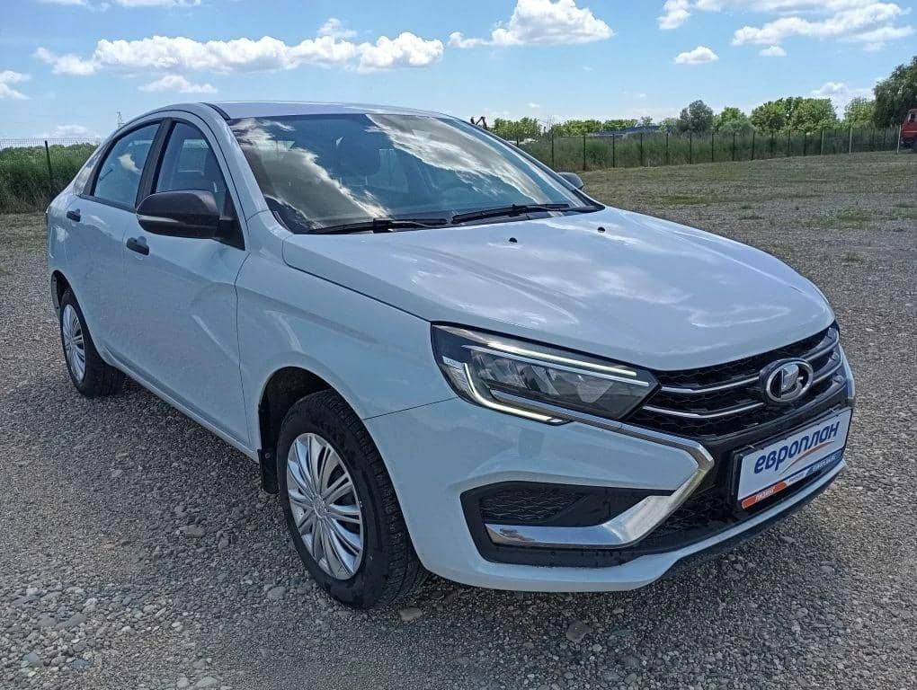 Lada Vesta седан,  68 661 км, 2024 года в лизинг