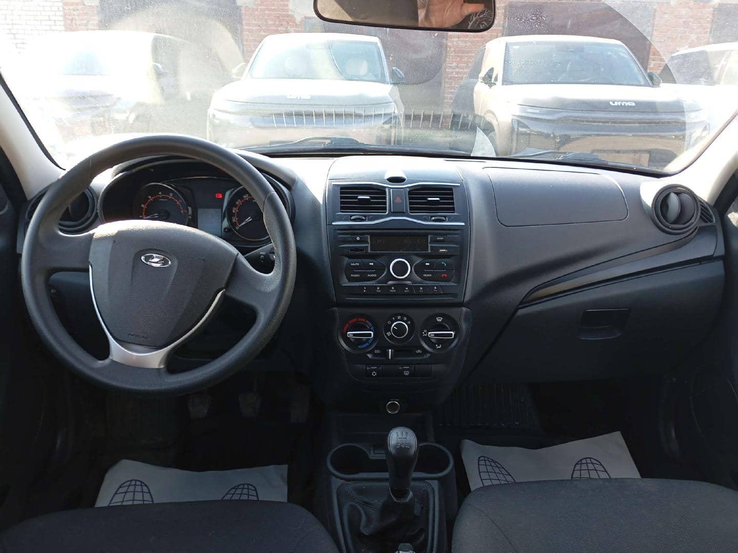 Lada Granta лифтбек,  101 361 км, 2024 года в лизинг