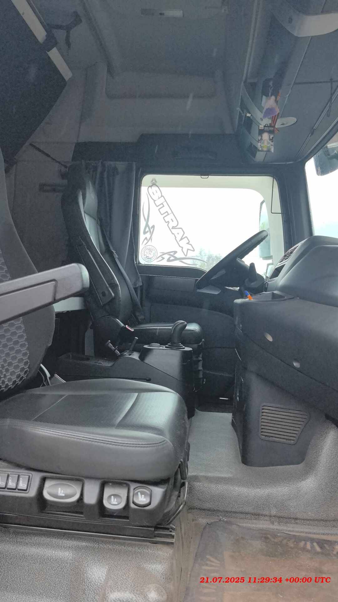 Sitrak С7Н MAX 6×4 ZZ4256V364HE,  201 635 км, 2023 года в лизинг