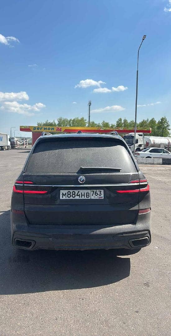 BMW X7,  217 779 км, 2023 года в лизинг