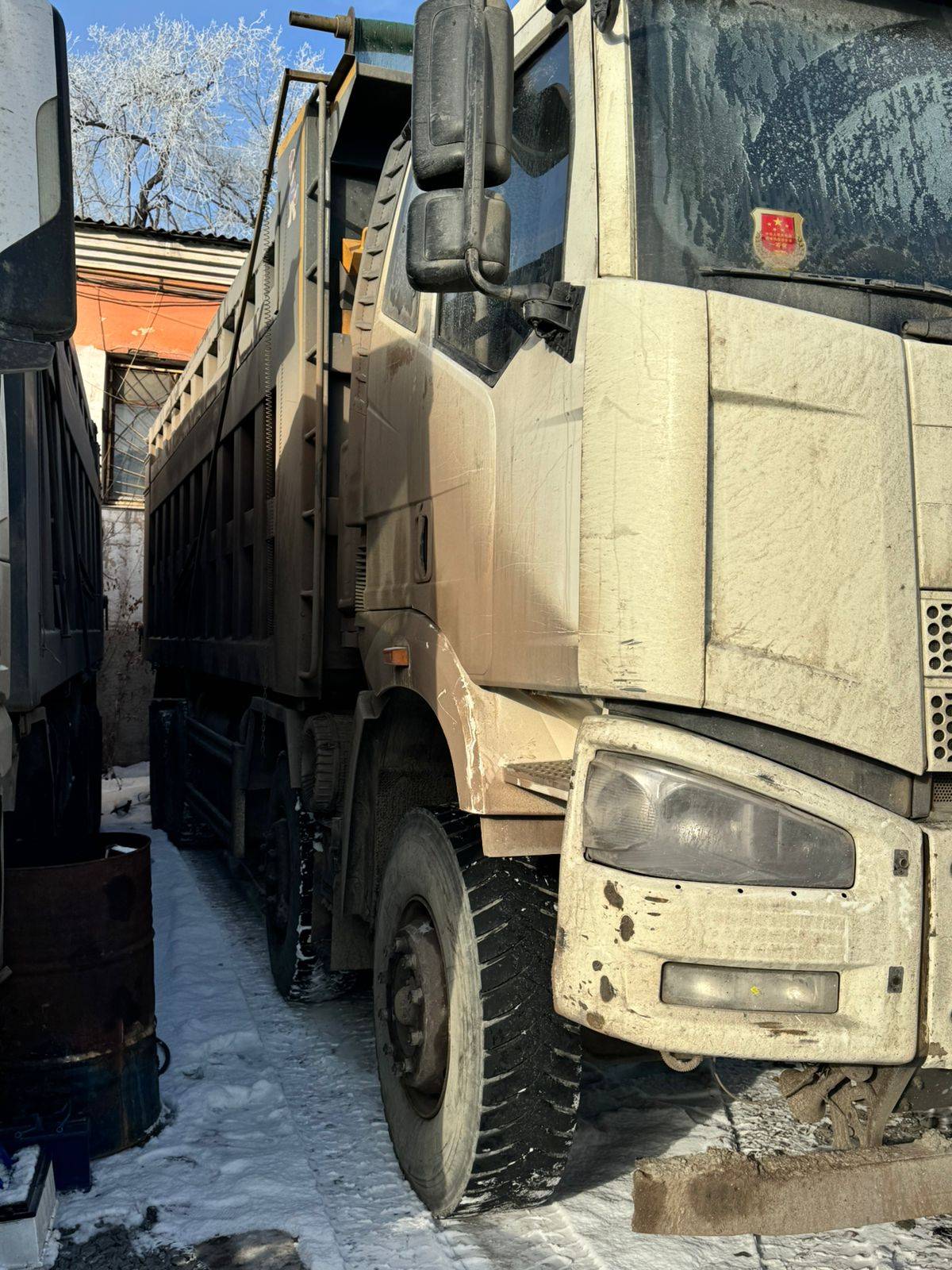 FAW CA3310P66K24T4E5 8х4 Лот 000005959