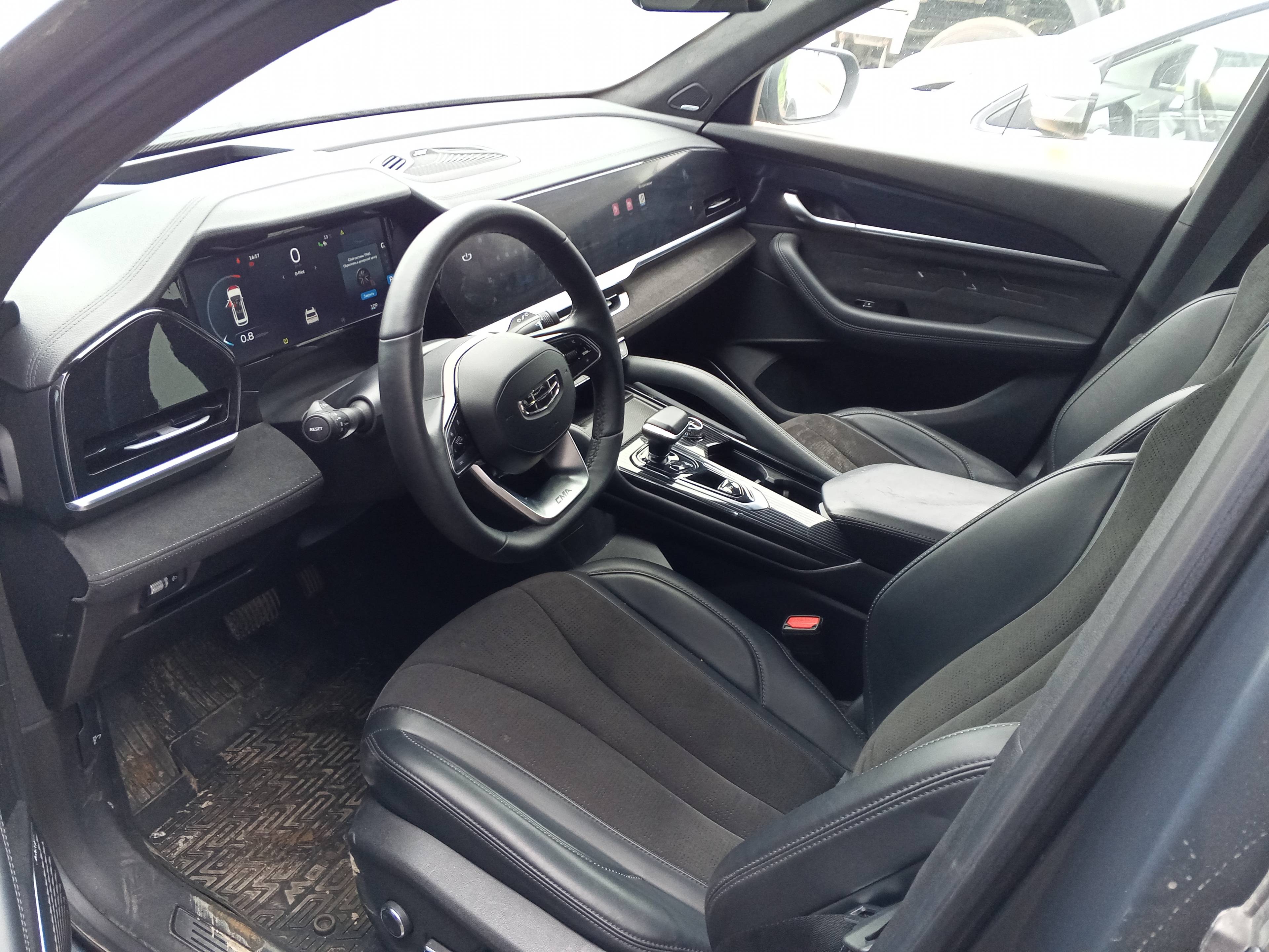 Geely Monjaro,  37 826 км, 2024 года в лизинг