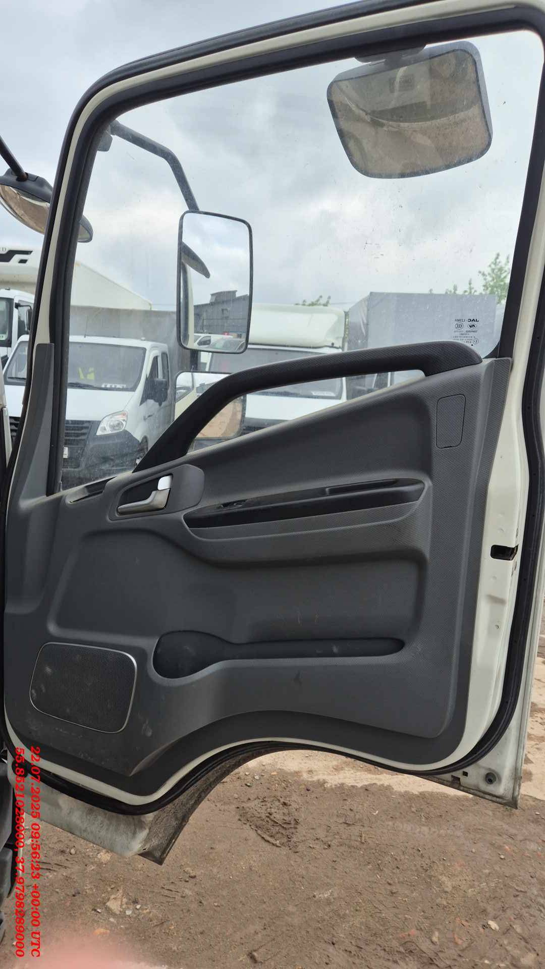 JAC N 120,  169 436 км, 2023 года в лизинг