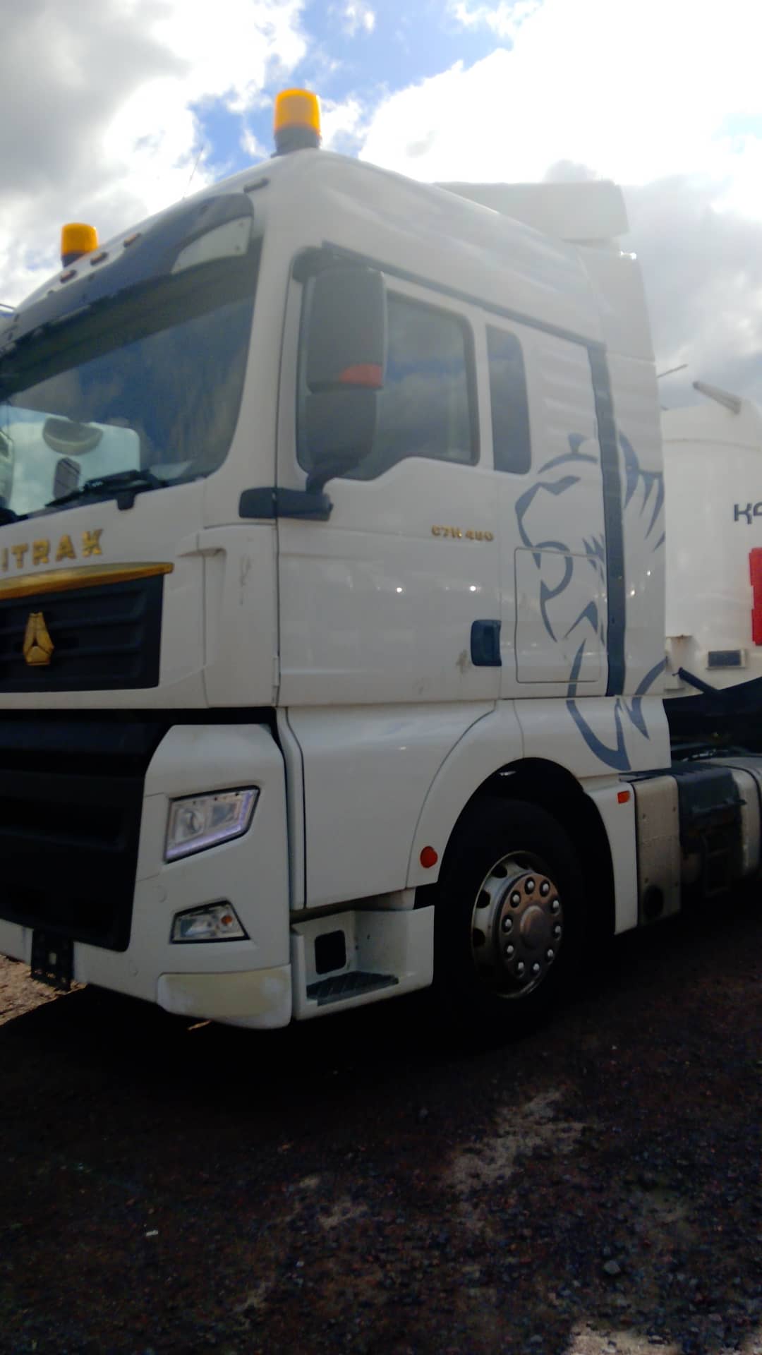 Sitrak ZZ4186V391HE,  167 977 км, 2023 года в лизинг