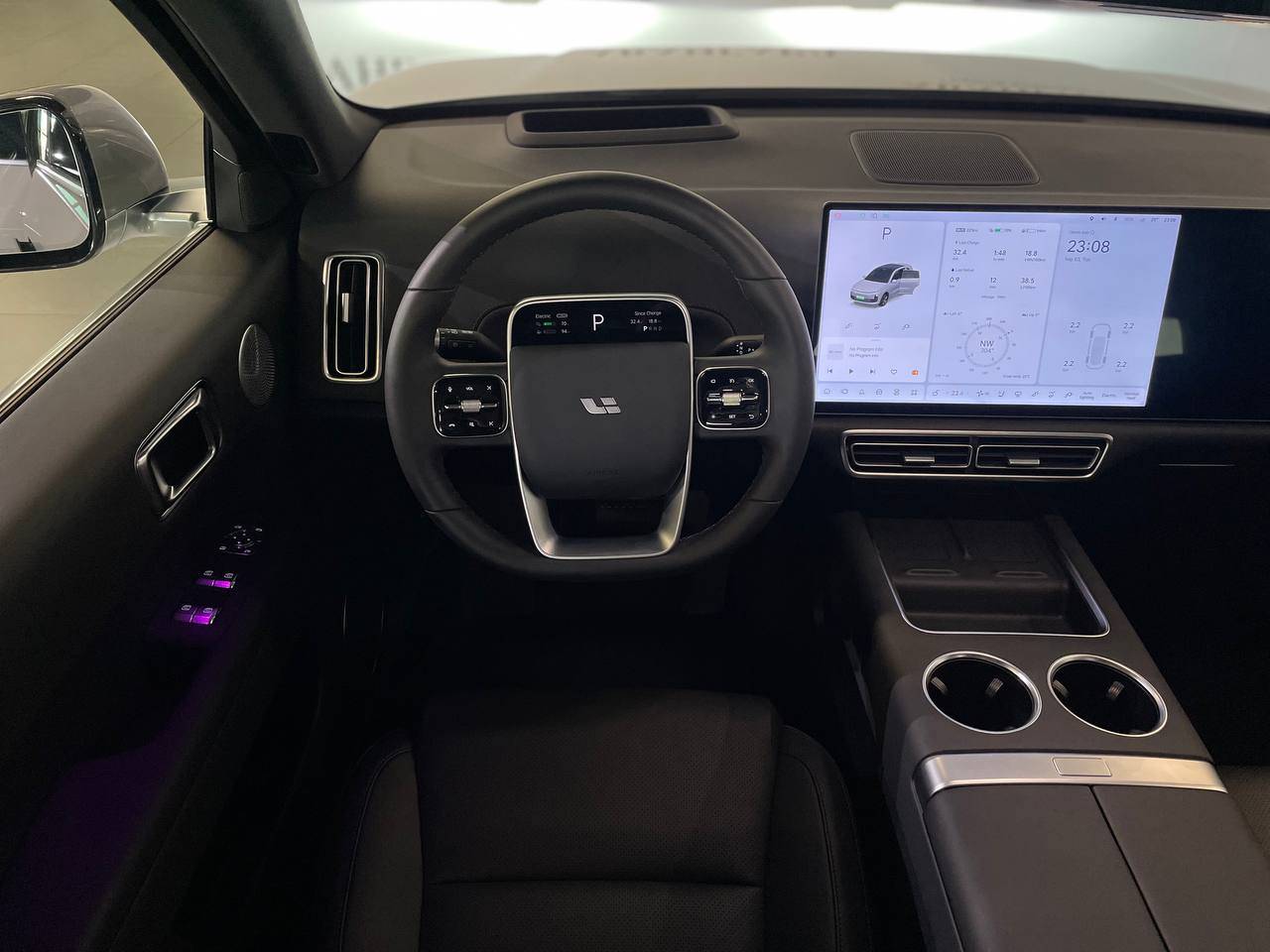 Lixiang Л6 (L6) Про (Pro)