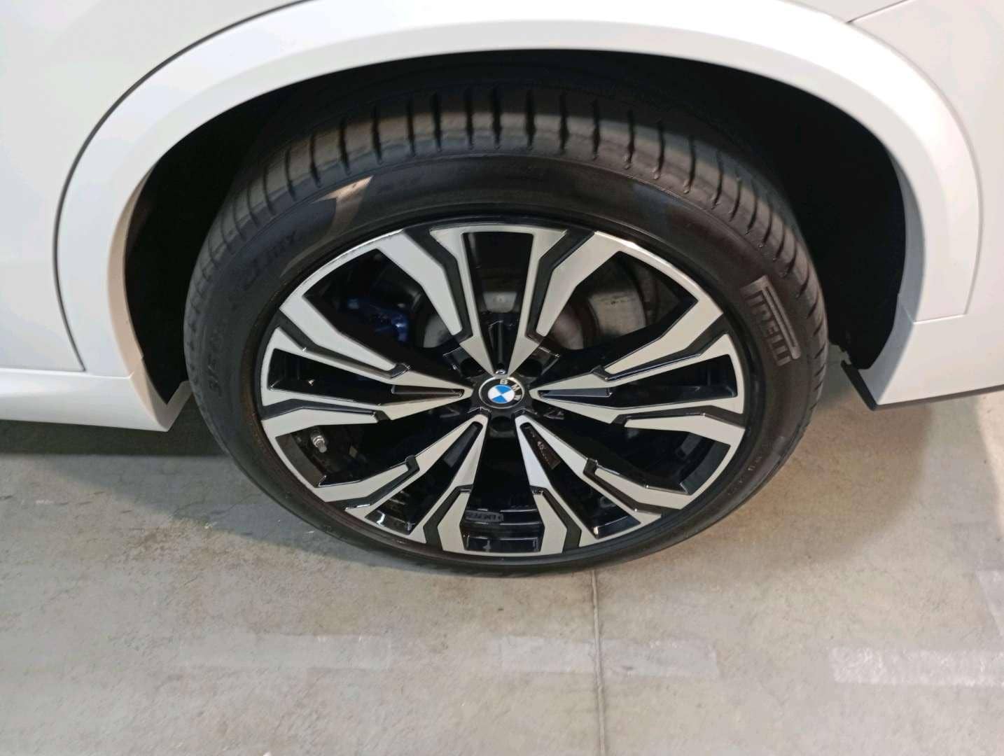 BMW X5,  59 078 км, 2021 года в лизинг