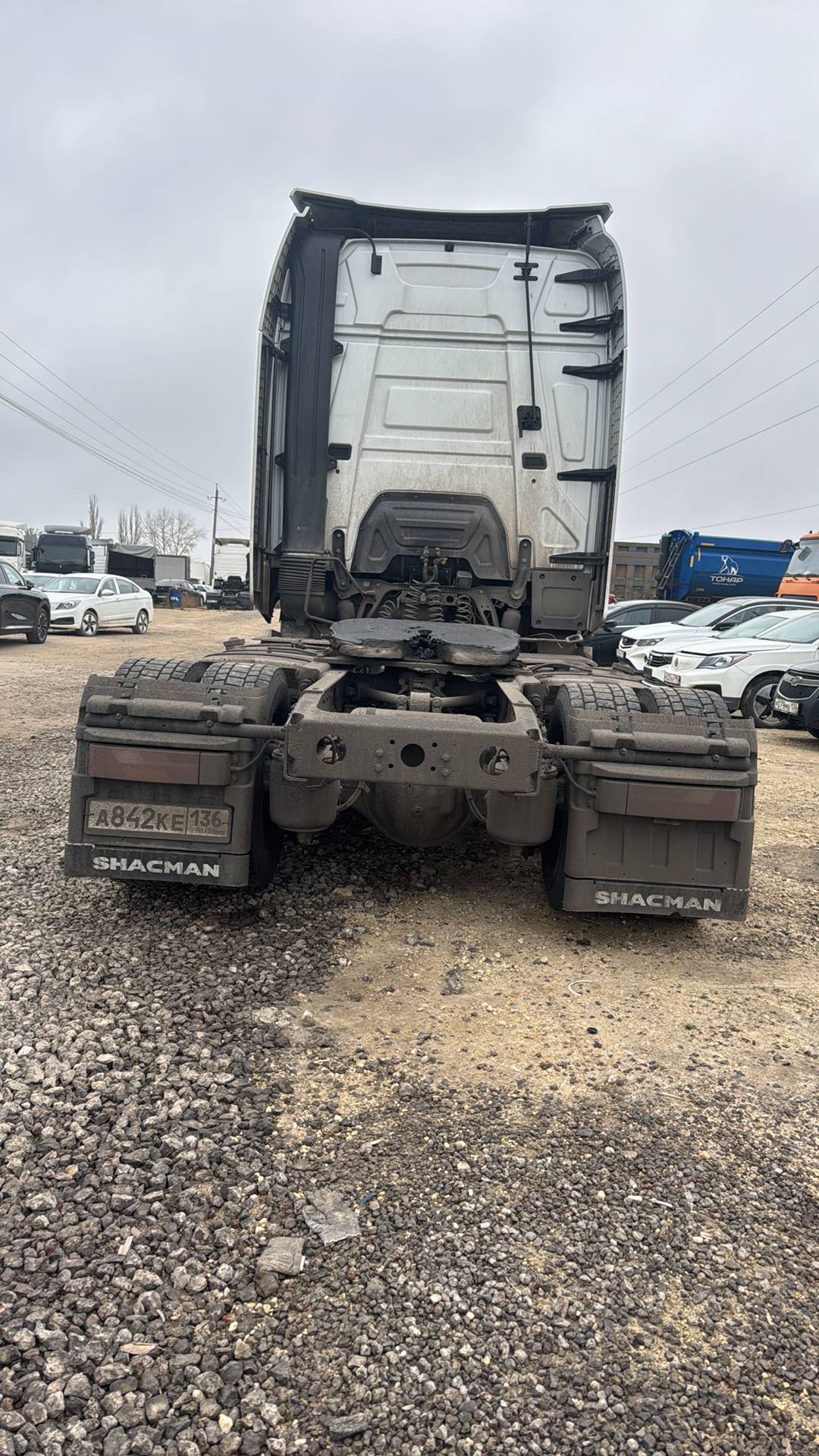 Shacman SX4188YY381,  317 149 км, 2023 года в лизинг