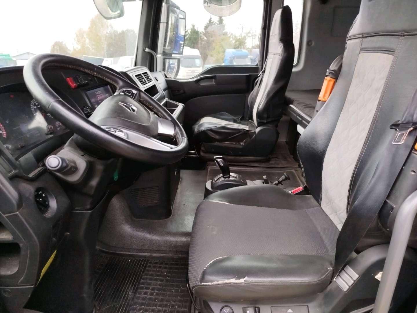 Sitrak C7H 4x2 ZZ4186V361HE,  597 367 км, 2022 года в лизинг