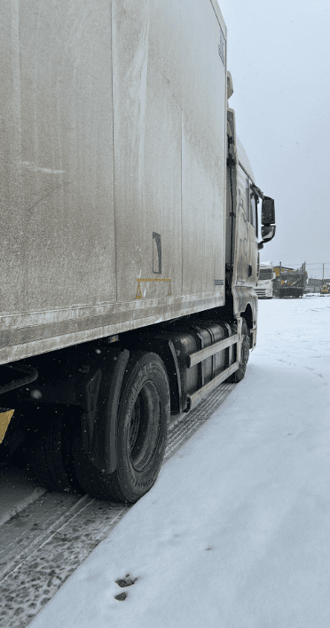 Sitrak ZZ4186V391HE,  371 113 км, 2023 года в лизинг