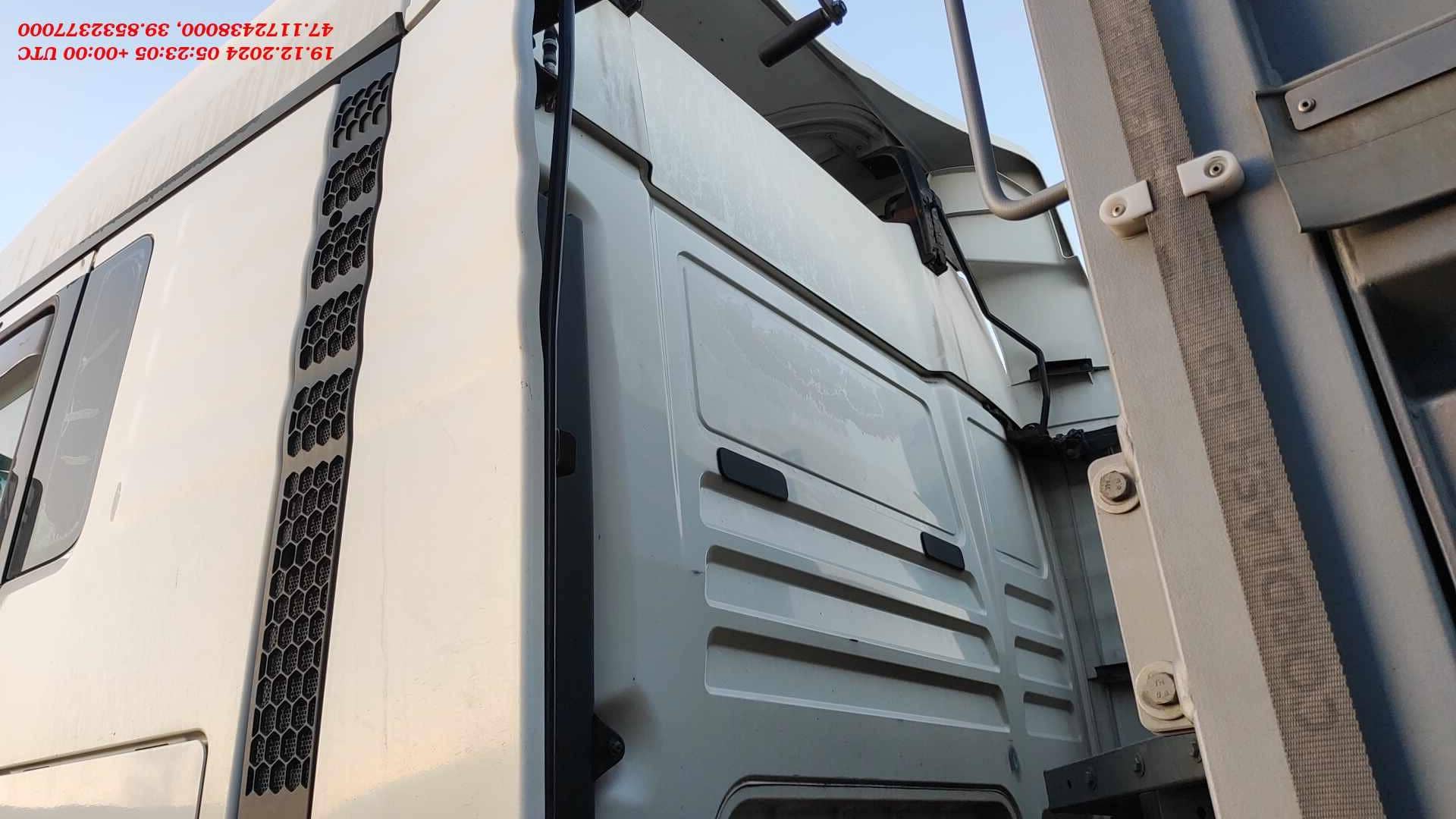 MAN TGX 18.440 4X2 BLS (XL),  1 200 000 км, 2012 года в лизинг