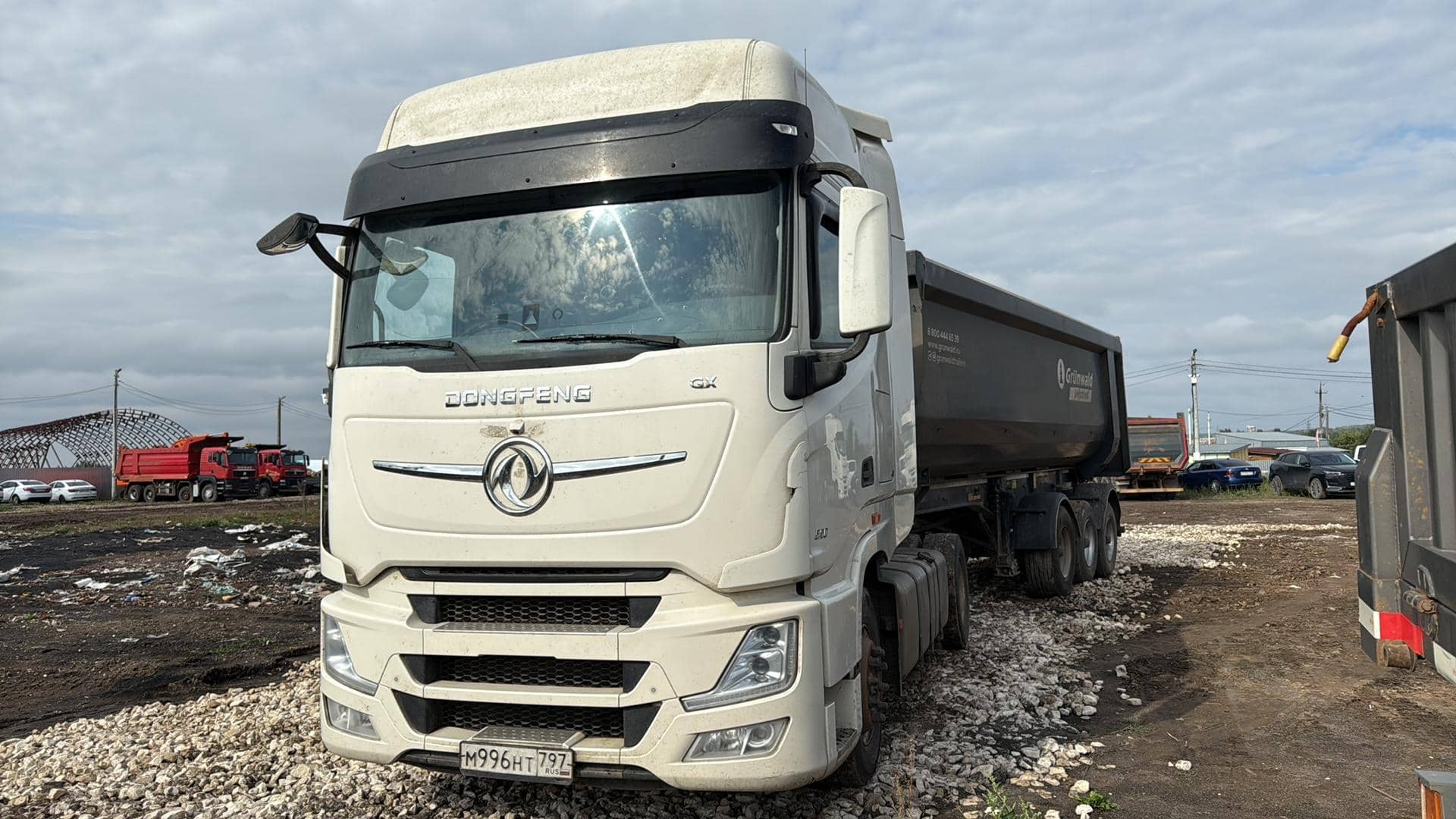 DongFeng DFH4180 4x2,  405 706 км, 2023 года в лизинг