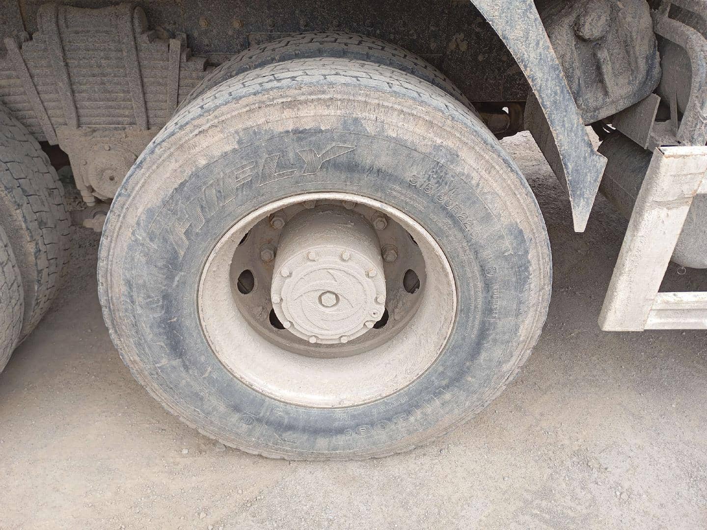 DongFeng DFH 3440 A 80 8x4,  140 518 км, 2023 года в лизинг