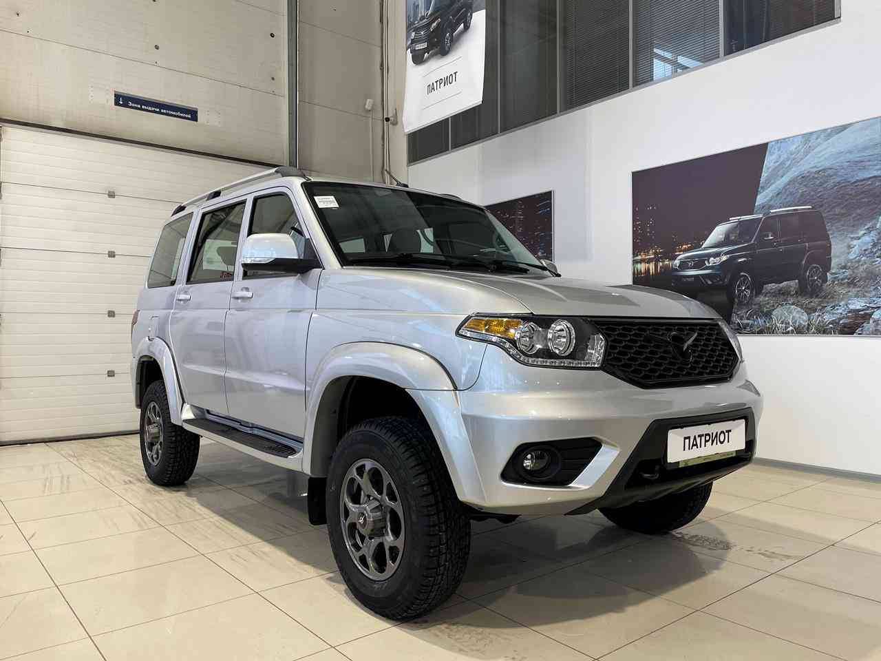 УАЗ Patriot Base Икар Limited 2.7 5MT