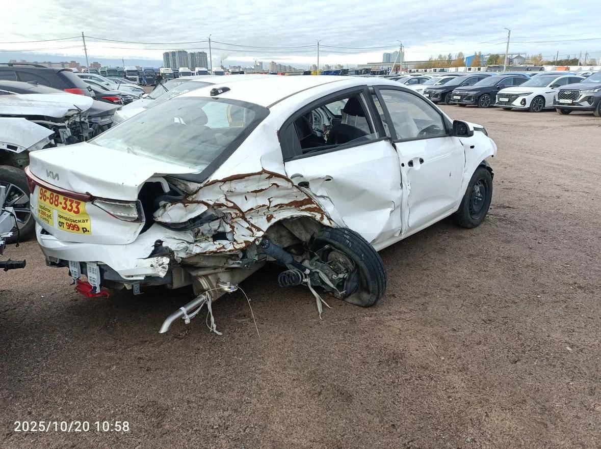 KIA Rio,  112 000 км, 2022 года