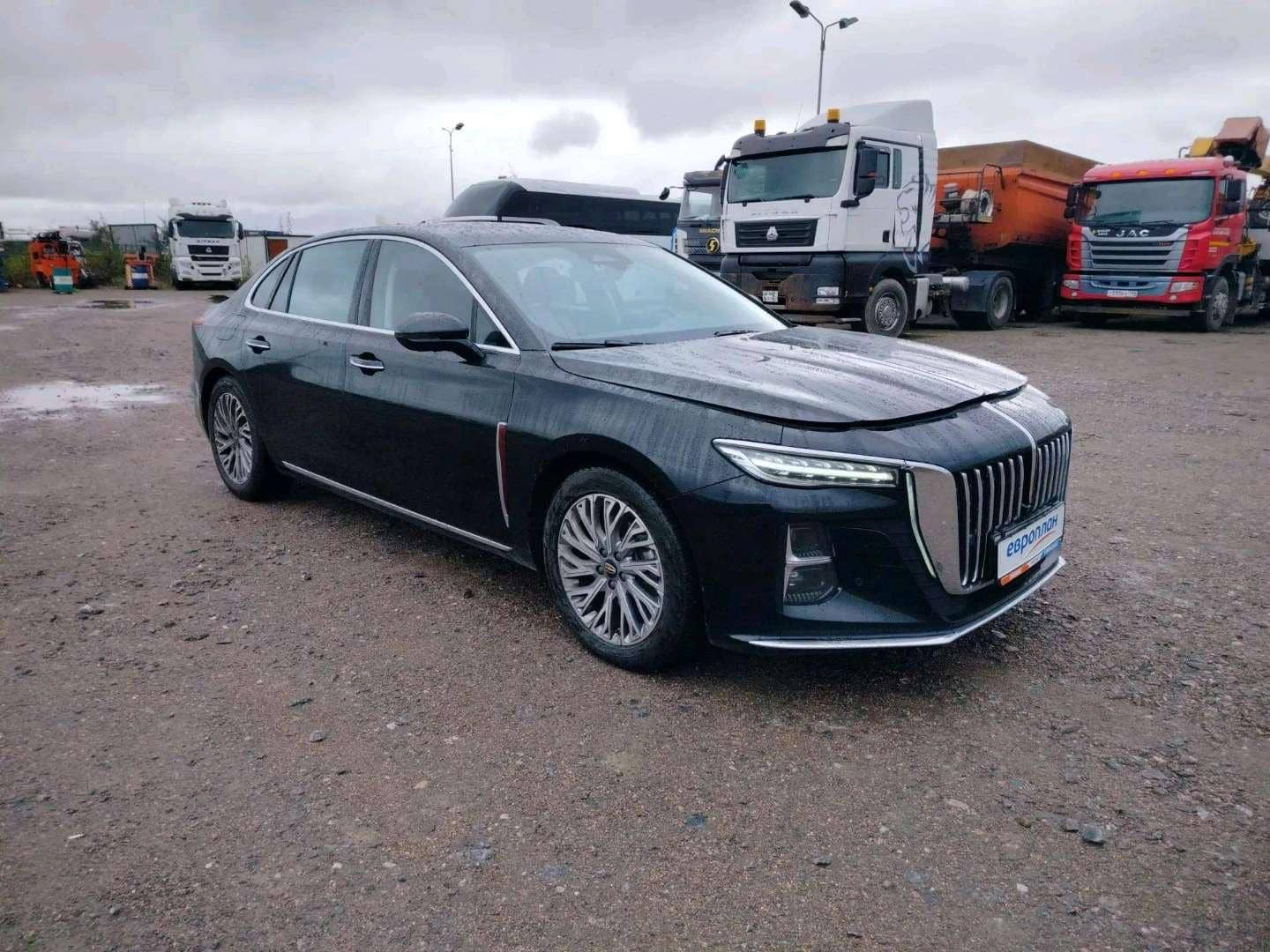 Hongqi H5,  131 705 км, 2024 года в лизинг