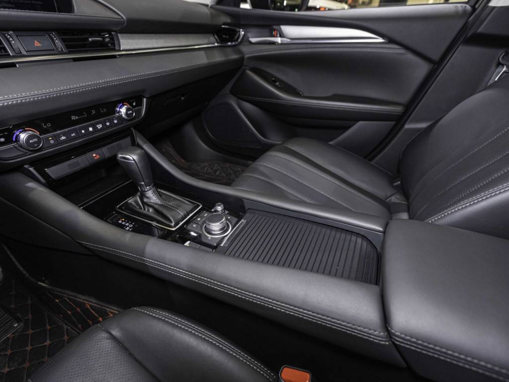 Mazda Mazda6 Atenza Blue Sky Sports 2.5 6AT