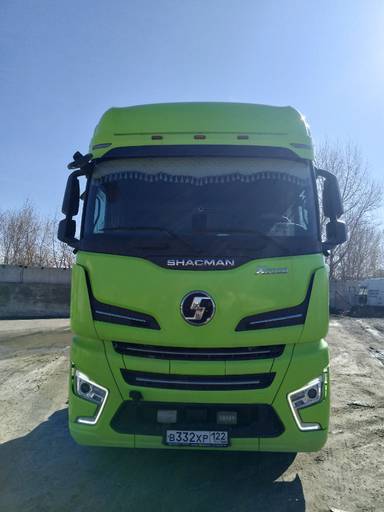 Shacman SX4188YY381