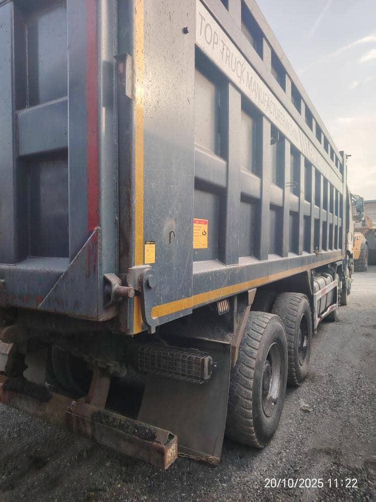FAW CA3310P66K24T4E5 8х4,  83 651 км, 2023 года в лизинг