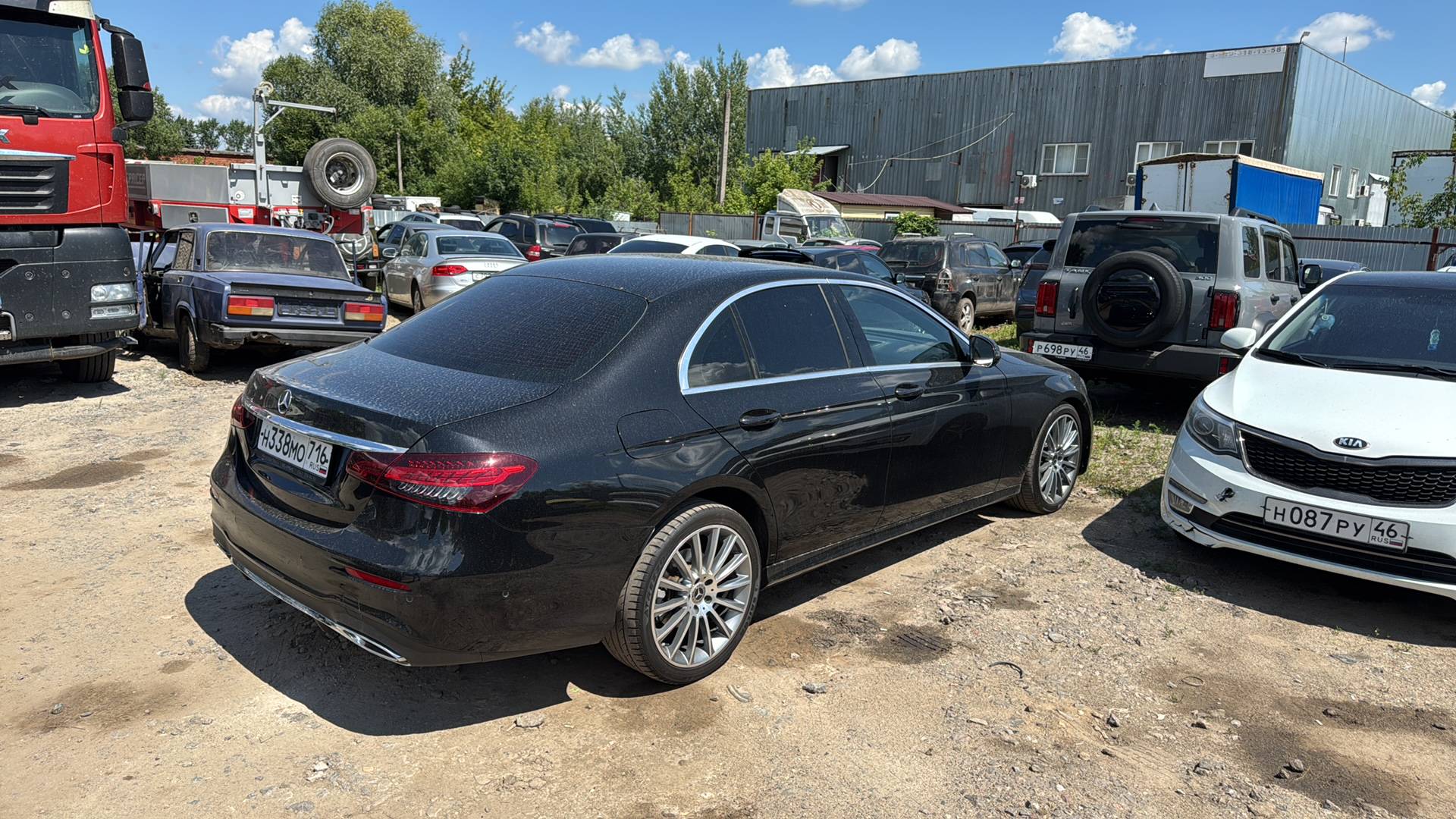 Mercedes-Benz E седан,  261 355 км, 2020 года в лизинг