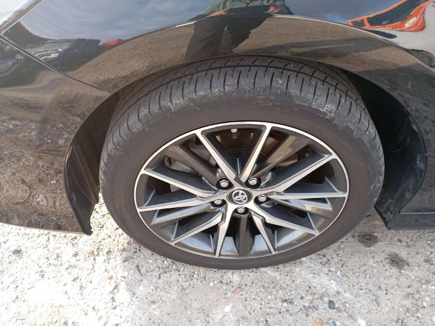 Toyota Camry,  25 959 км, 2024 года в лизинг