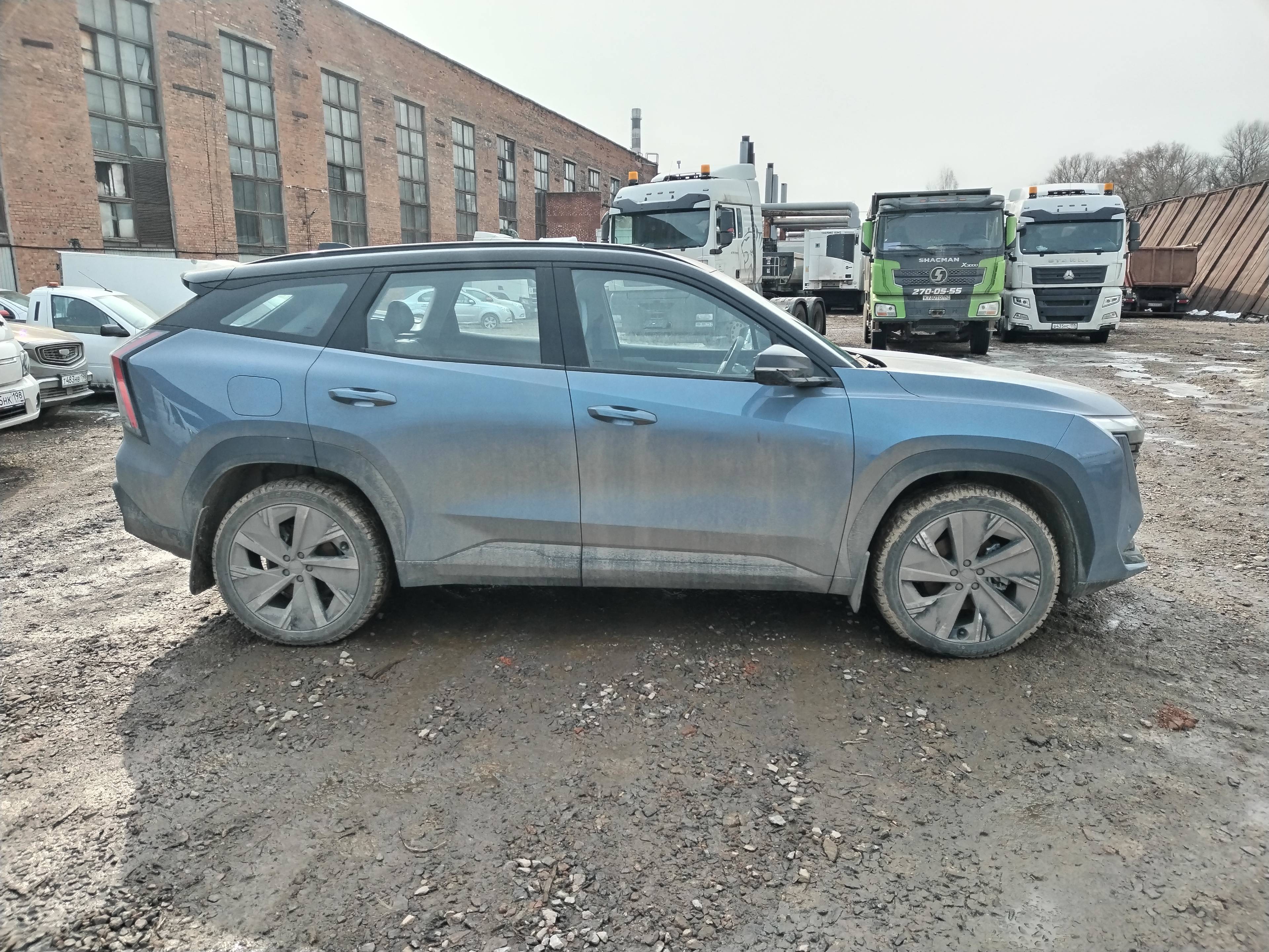 Geely Atlas,  8 844 км, 2024 года в лизинг