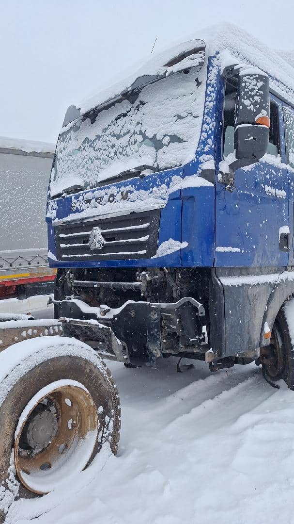 Sitrak С7Н 6×4 ZZ4256V364HE,  190 000 км, 2024 года