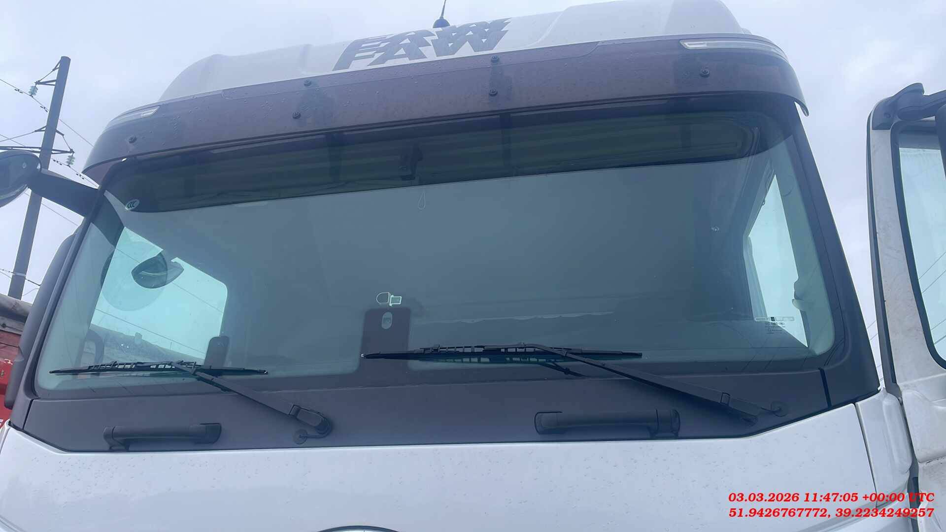 FAW CA4180P77K25E5 4x2,  351 391 км, 2023 года в лизинг