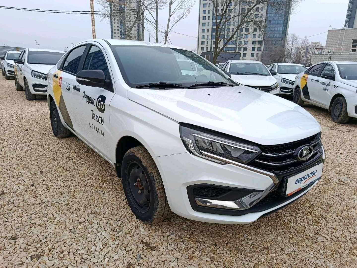 Lada Vesta седан,  128 069 км, 2023 года в лизинг