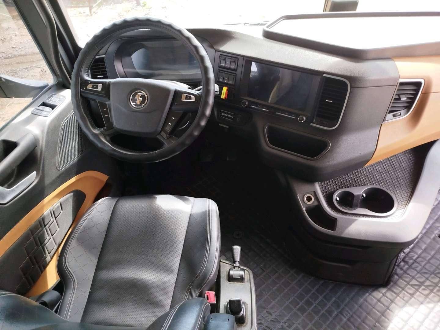 Shacman SX4188YY381,  196 985 км, 2023 года в лизинг